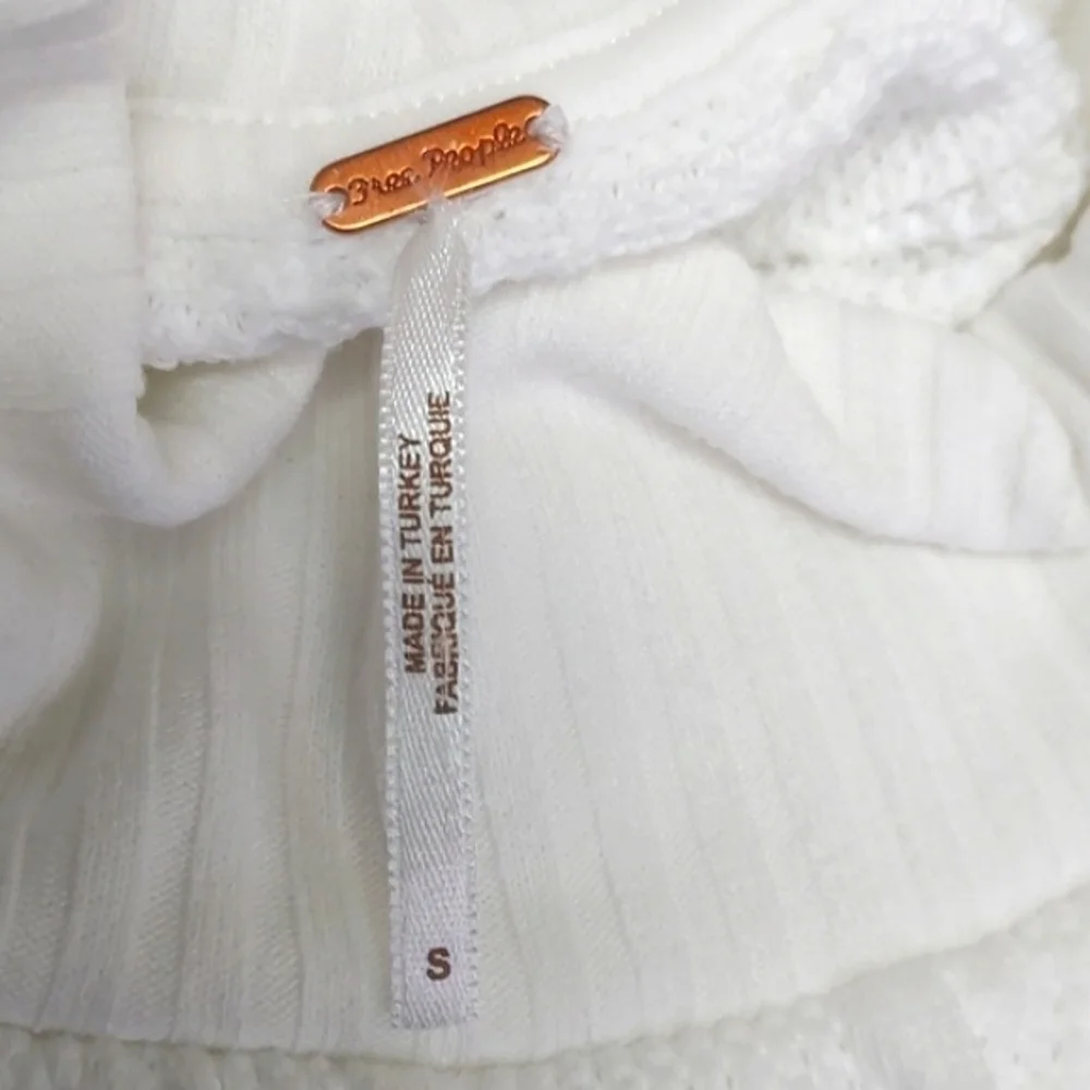 Free People Showstopper Ruffled Tulle Cable Sweater in White Size Small